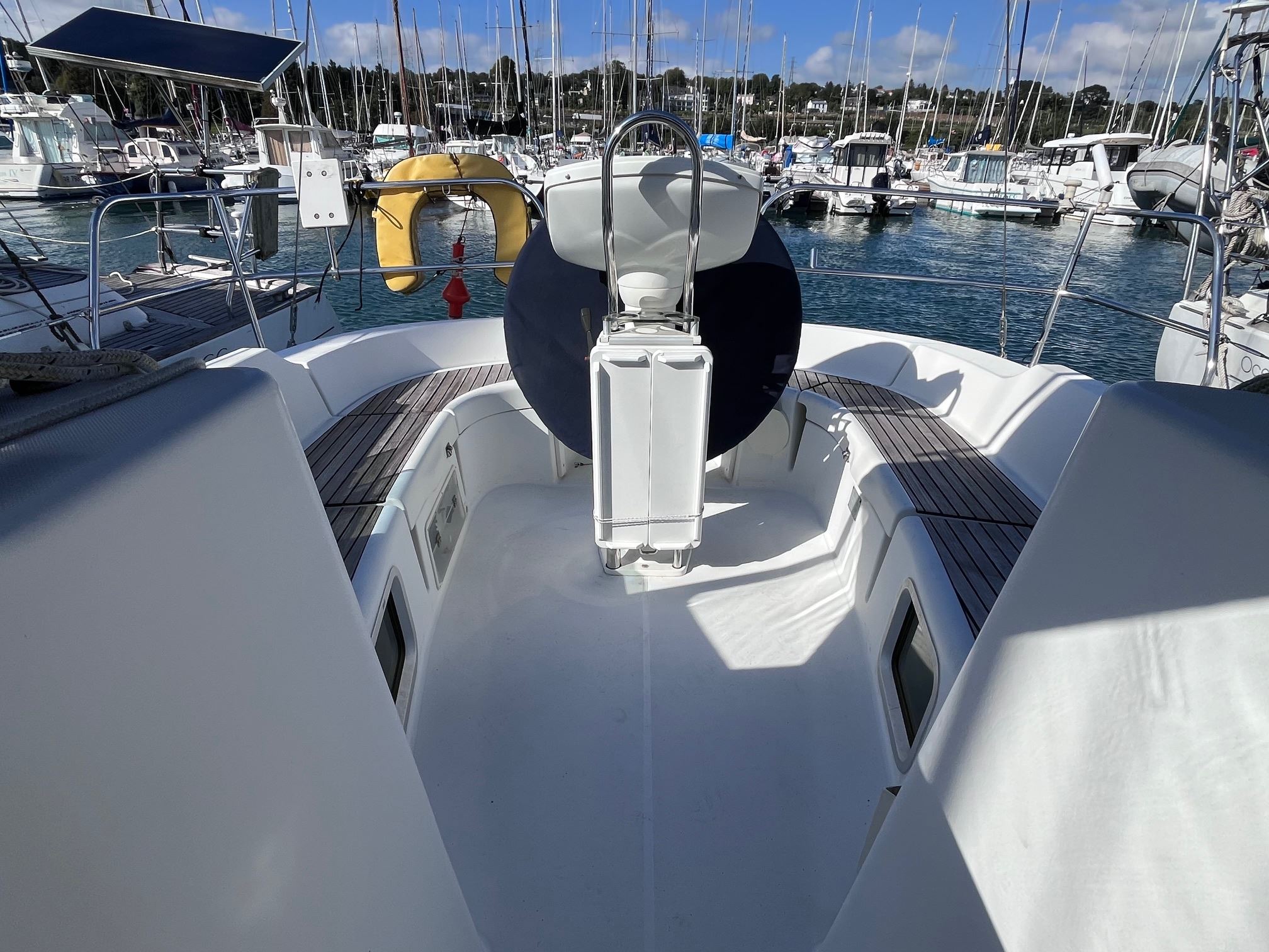 slider 2 Jeanneau Sun Odyssey 35